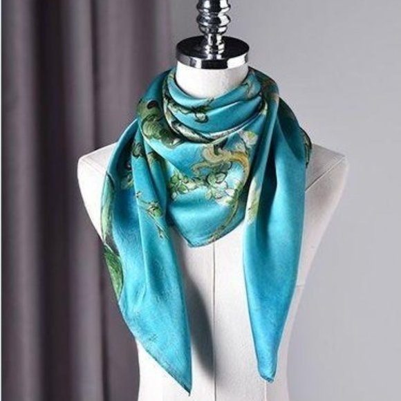 Grace Scarves 100% Silk Scarf, Artists Collection, Van Gogh,  Almond Blossom - Picture 3 of 4